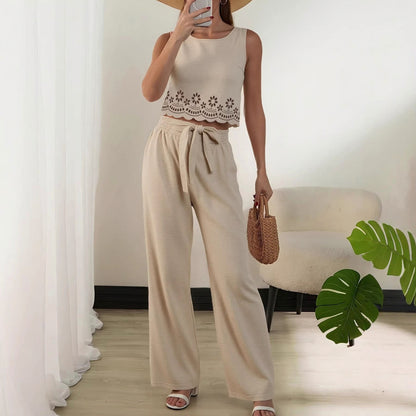Relaxed Belted Wide Leg Pants